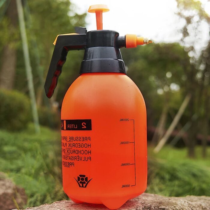 3/2L Pressure Sprayer Spray Weed Killer Handheld Garden Pump Sprayer Lawn And Garden Care For Plants And Other Cleaning - Image 3